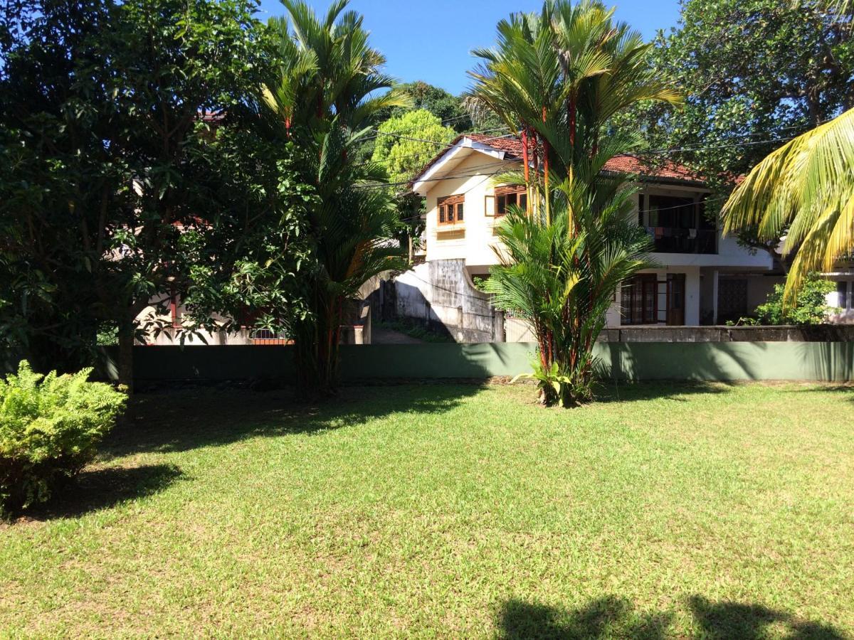 Galle Rest Home Luaran gambar